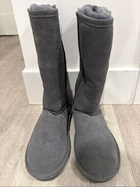 Classic Tall Grey Suede Winter Boots